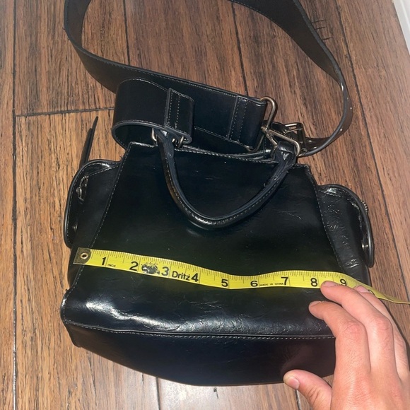 Edgy🖤y2k Steve Madden bag crossbody shoulder bag thick strap black purse - Picture 7 of 14